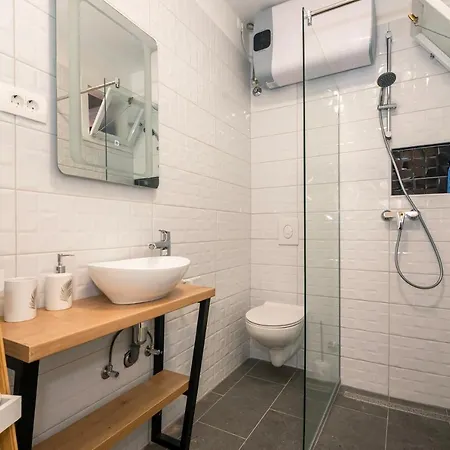 Max Center Of The Old Town Free Parking Beautiful View Šibenik