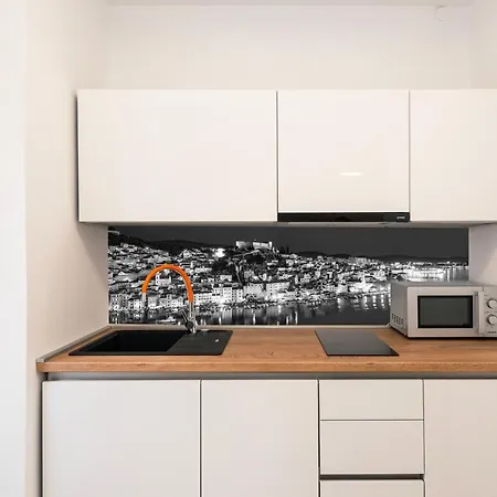 Max Center Of The Old Town Free Parking Beautiful View * Šibenik