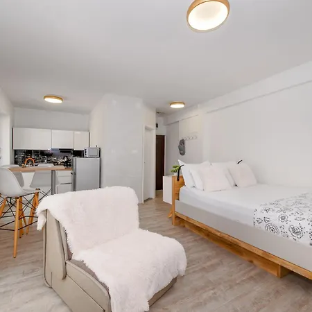 Max Center Of The Old Town Free Parking Beautiful View Apartmán