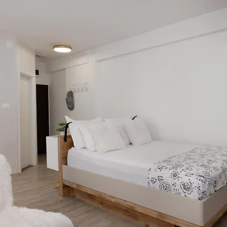 Apartment Max Center Of The Old Town Free Parking Beautiful View