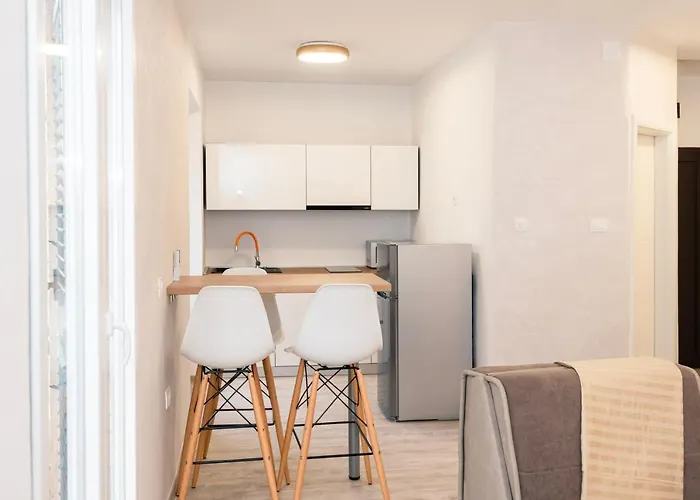 Max Center Of The Old Town Free Parking Beautiful View