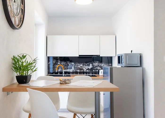 Apartment Max Center Of The Old Town Free Parking Beautiful View